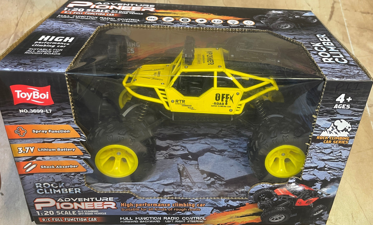 Off roading RC Car